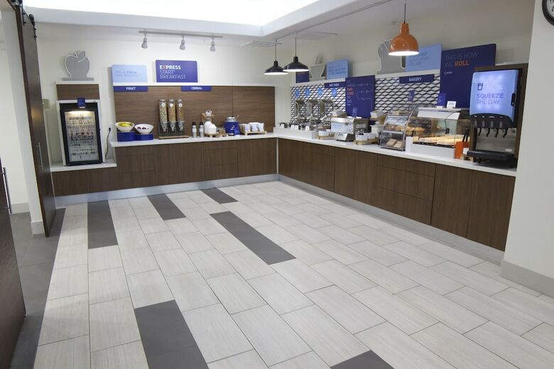 Holiday Inn Express Hotel & Suites Seguin