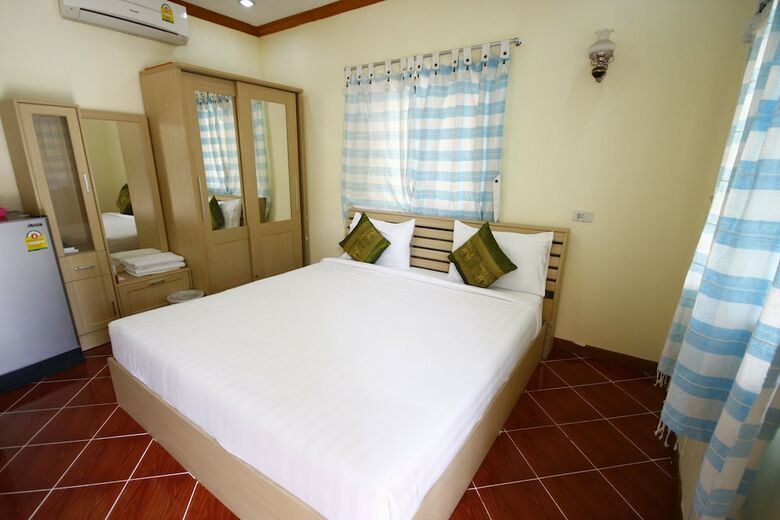 Hotel Paradise Resort Buriram