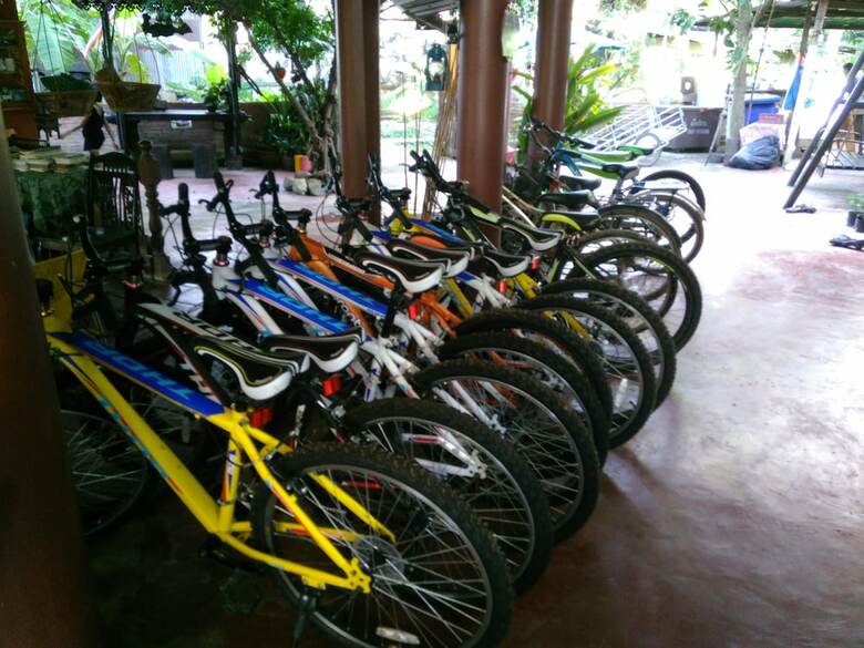 Hotel Rueanphen Homestay