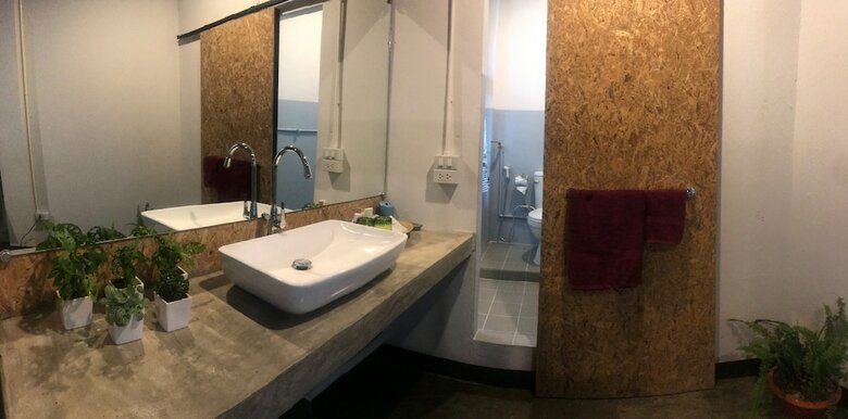 Hotel Chang Moi Guest House