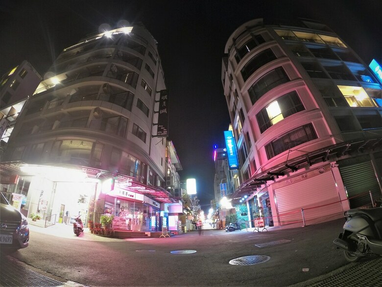 Ming Yue Lakeview Hotel