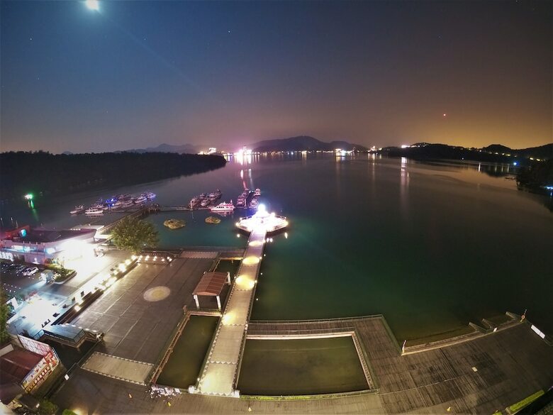 Ming Yue Lakeview Hotel