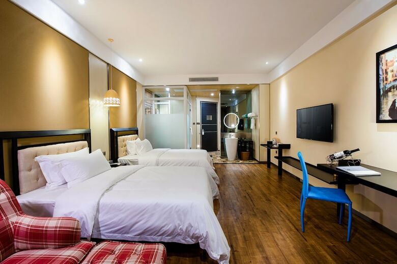 Foshan Yongrun Beehive Hotel