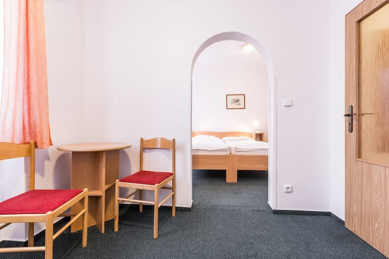 Hotel Gr�dl