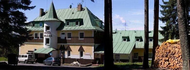 Hotel Gr�dl