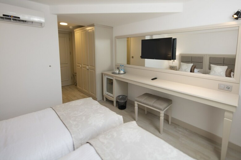 Kubana Hotel