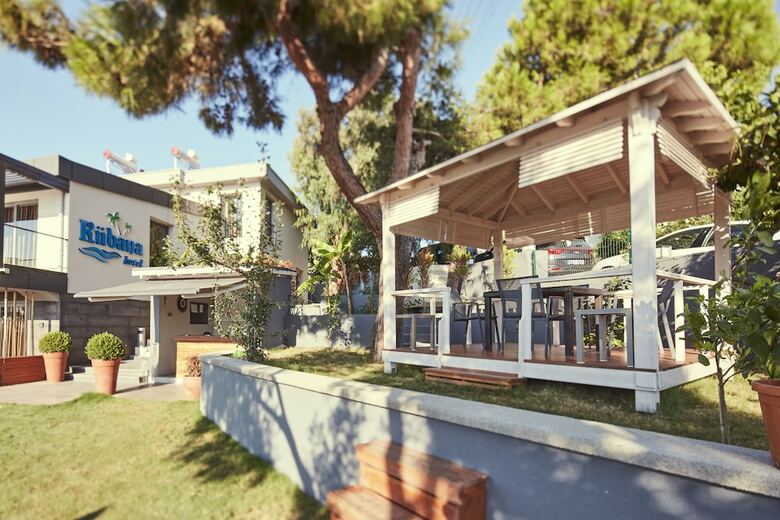 Kubana Hotel
