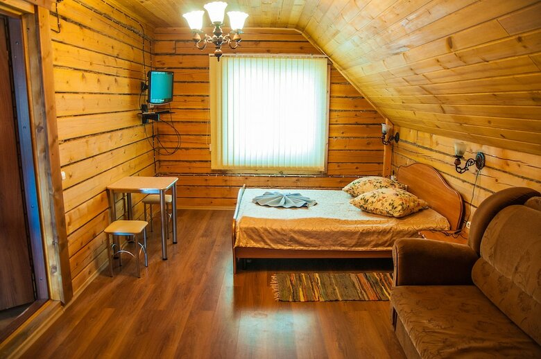 Hotel Holiday Village Bayar
