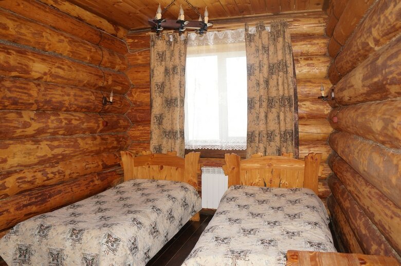 Hotel Holiday Village Bayar