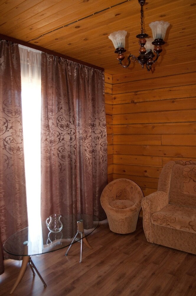 Hotel Holiday Village Bayar