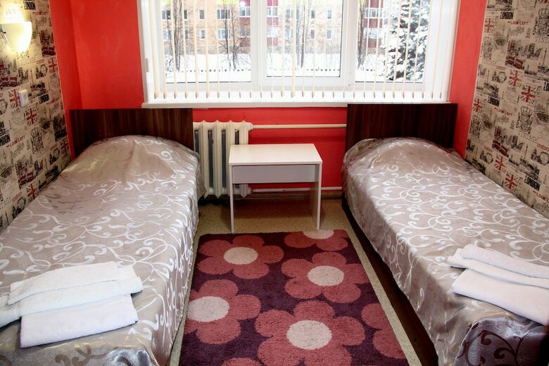 Hostal Oasis Hotel