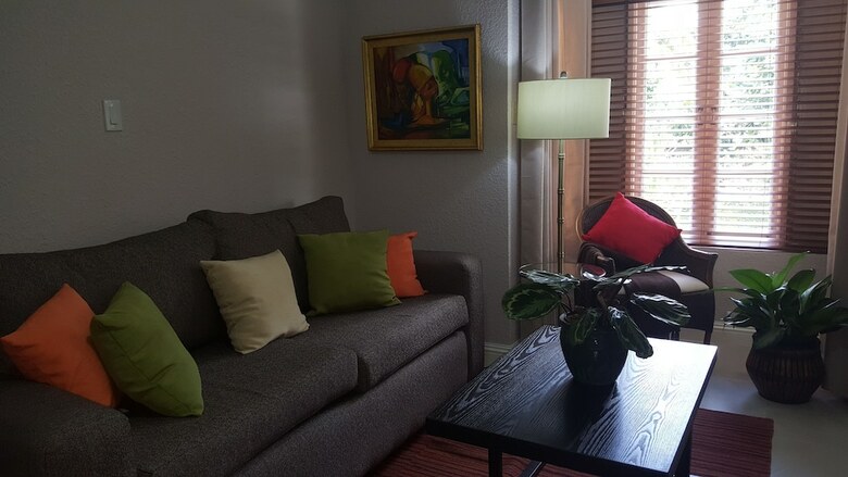 Apartamentos The Ravina Corporate Suites