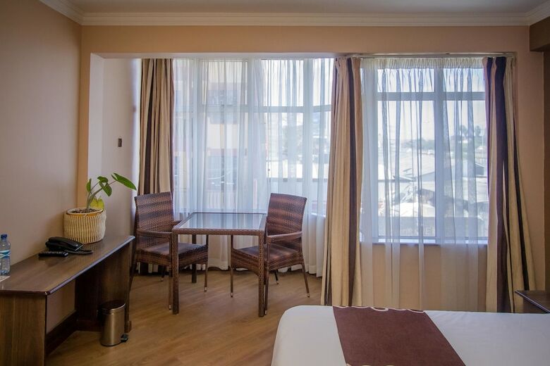 Airport Landing Hotel