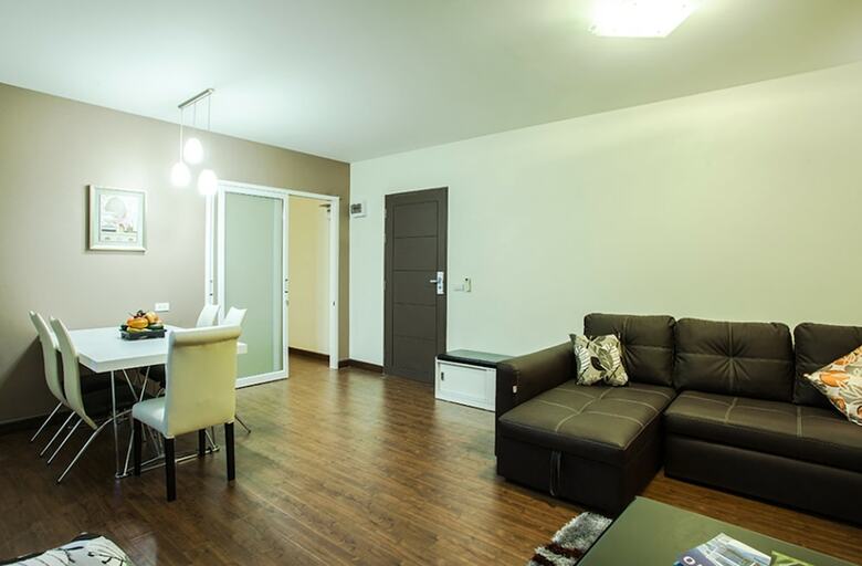 Hotel Romyen Garden Place