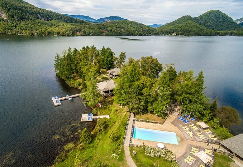 Fraternit�-sur-lac By Location Adp