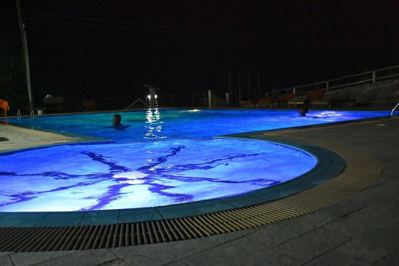 Hotel Kyangabi Crater Resort