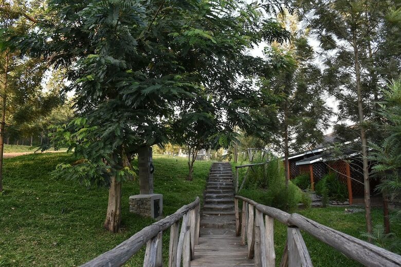 Hotel Kyangabi Crater Resort