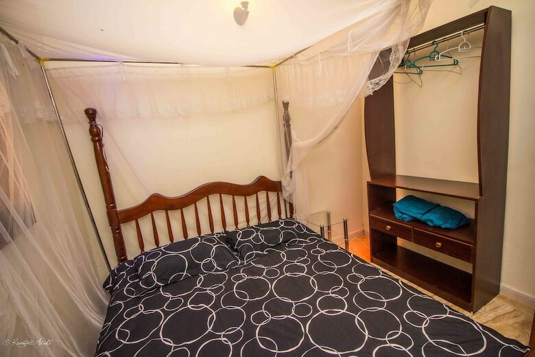 Apartamentos Albert Suites