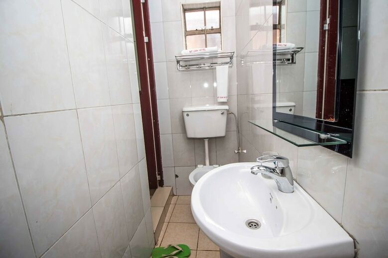 Mount Zion Hotel Annex