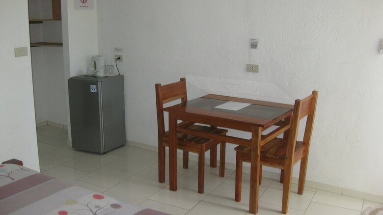 Hotel Alona Gecko Inn