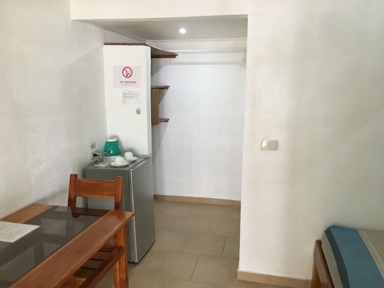 Hotel Alona Gecko Inn