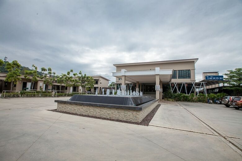 Hotel Maihom Villa