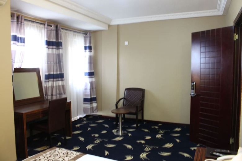 Mbayaville Hotel