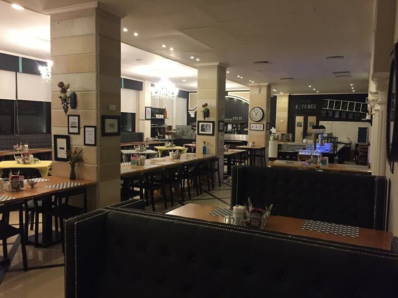 Royal Grand Hotel