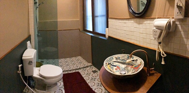 Hotel 103 - Bed And Brews