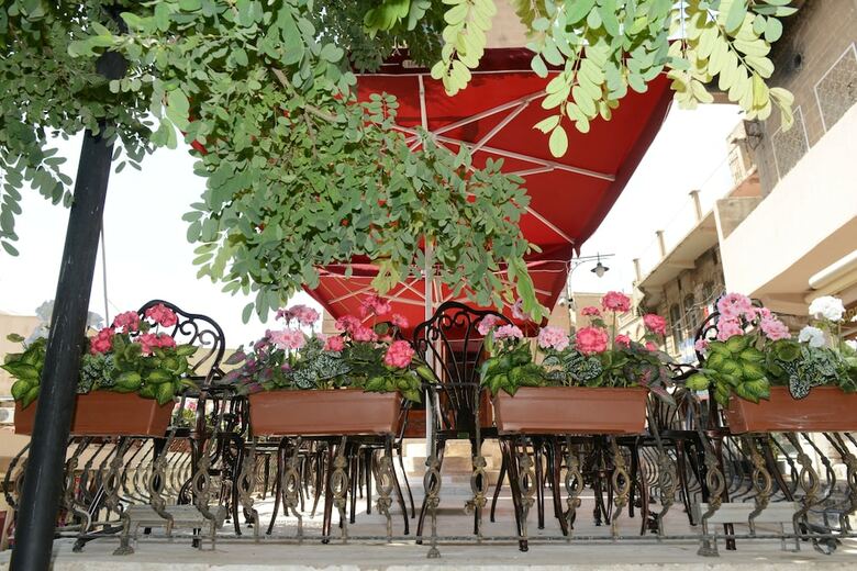 Kaya Ninova Hotel