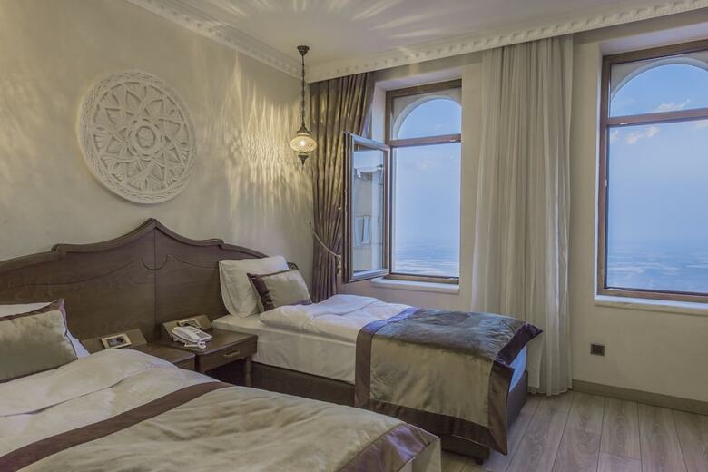 Kaya Ninova Hotel