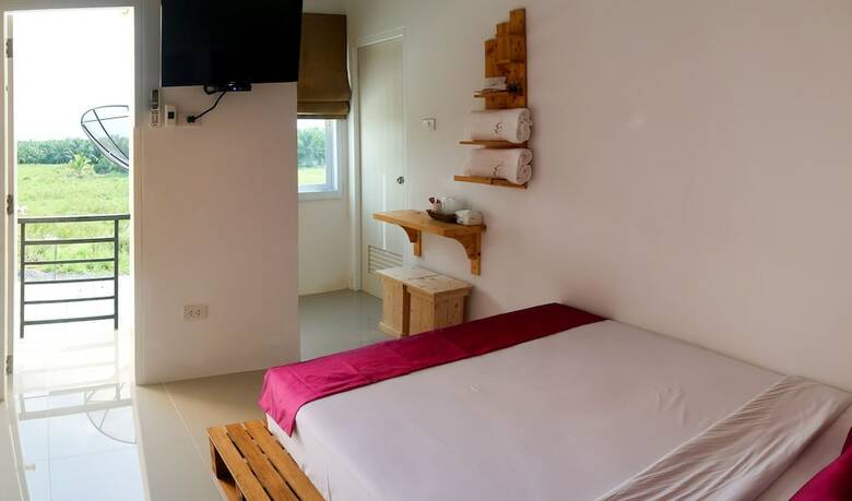 Baan Urt Suratthani Airport Hotel
