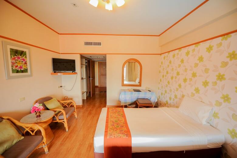 Hotel Haad Kaew Resort