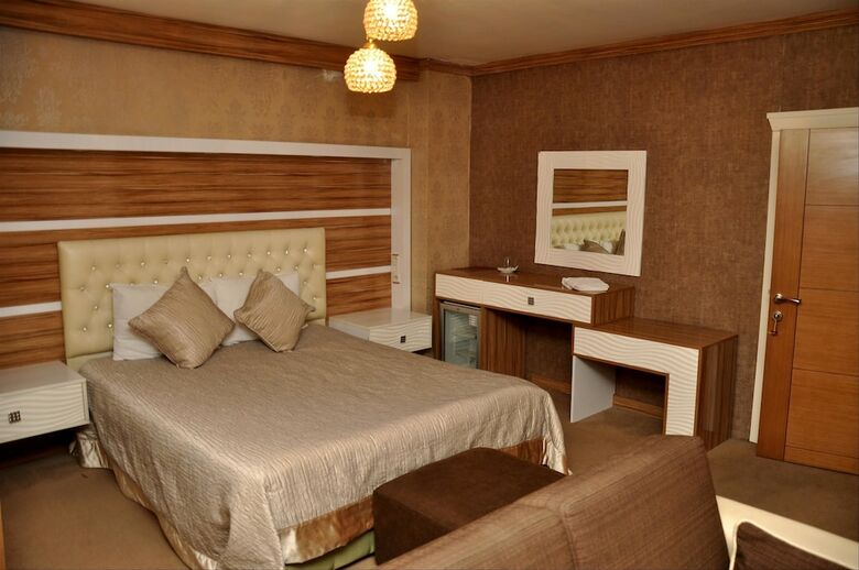Anitpark Hotel