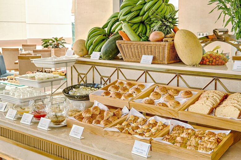 Paris Deli Danang Beach Hotel