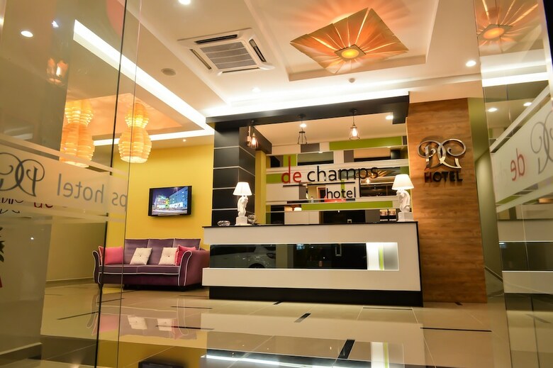 De Champs Hotel