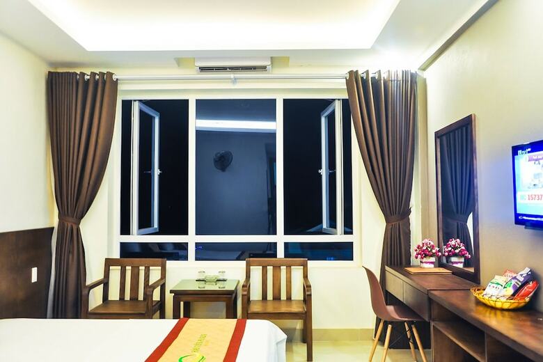 Hai Tien Plaza Hotel