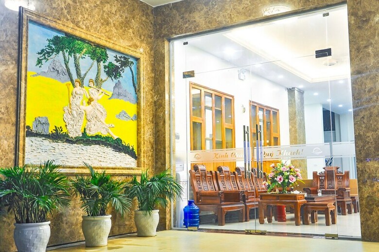 Hai Tien Plaza Hotel