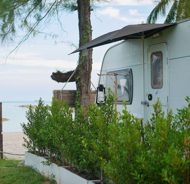 Hotel Samui Caravans Beach Camp