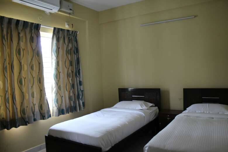 Hotel Catalyst Suites-jp Nagar