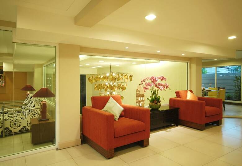 Hotel Bangkok Loft Inn