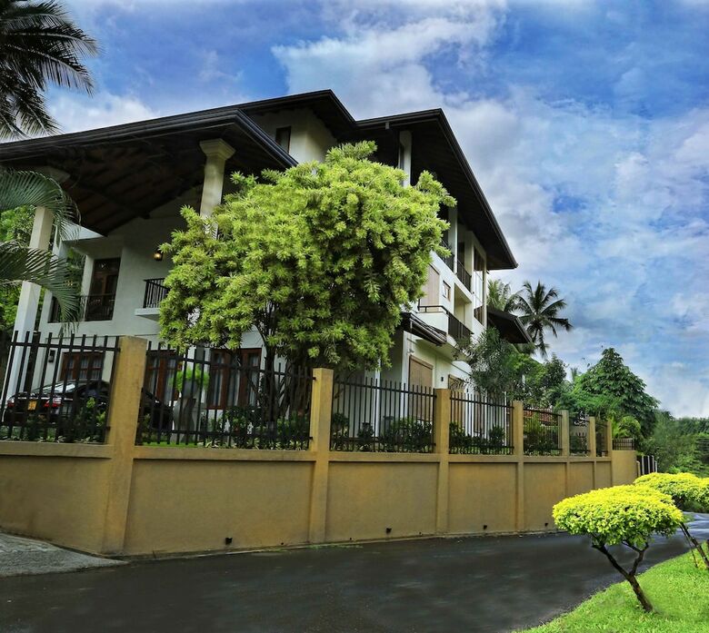 Hotel Rivora Residence