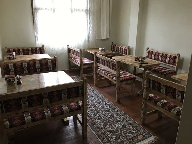 Hotel Emiroglu Konak
