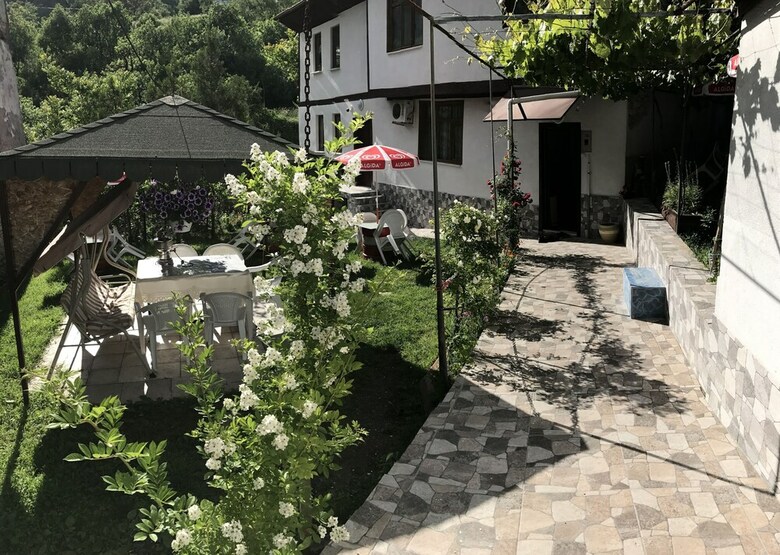 Hotel Emiroglu Konak