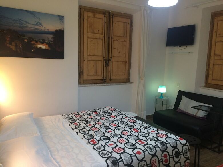 Romeo B&B