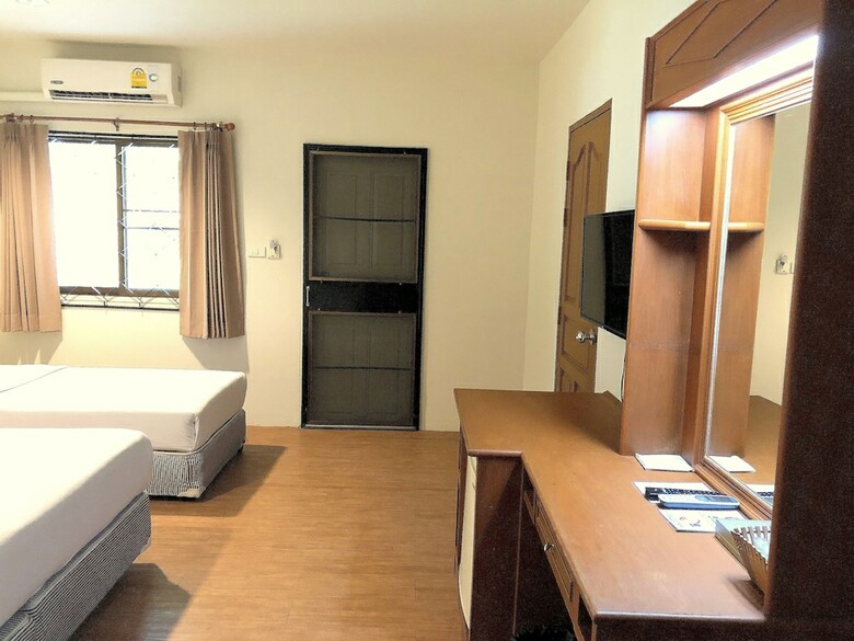 Hotel Malibu Garden Resort