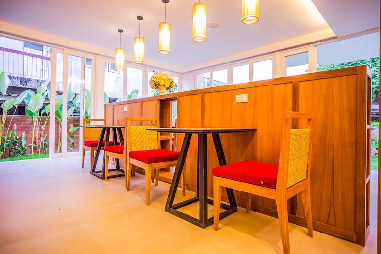 The Signature Hotel @ Thapae