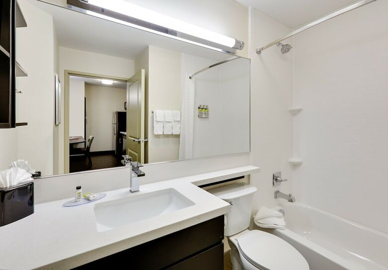 Hotel Candlewood Suites Farmers Branch