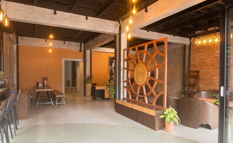 Hostal Iris Hostel