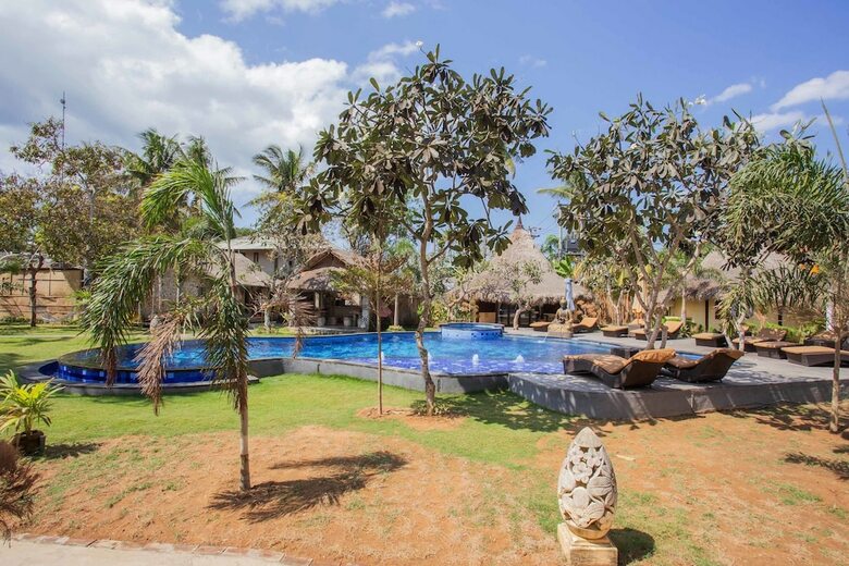 Apartamento Sanghyang Bay Villas